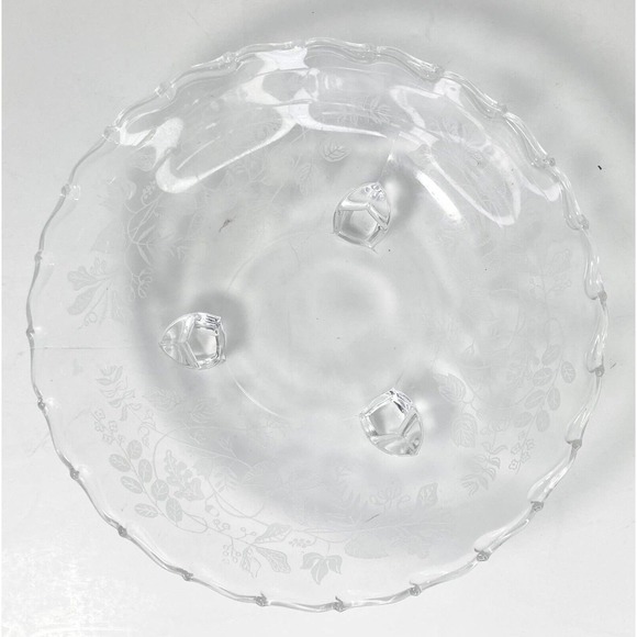 Fostoria LACY LEAF, 3-Footed Open Etched Bon Bon Dish, 7 1/4” - Picture 3 of 4